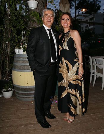 Agora’Da Bayrak Mahir Çam’Da