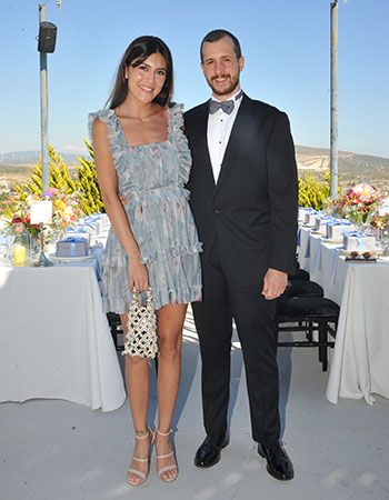 Hayal Kurmaya Cesaret Etti Ve Evlendiler