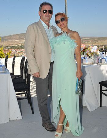 Hayal Kurmaya Cesaret Etti Ve Evlendiler