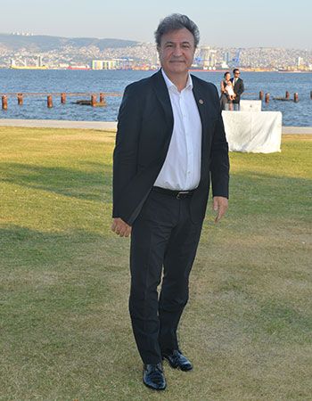 Tanıştıkları Yerde Evlendiler