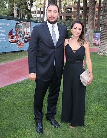 İzikad, 13 Yaşında