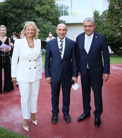 Gifed “Merhaba” Dedi