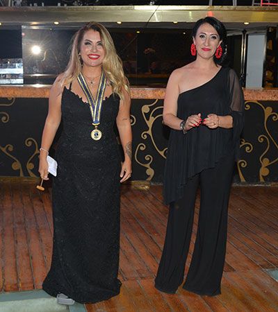 Gündoğdu 'Da Bayrak Dede'De