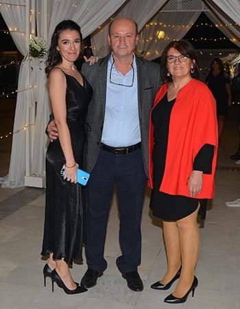 La Vie Nouvelle'De Görkemli Buluşma