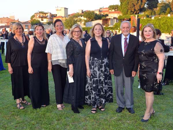 Doğu’Dan Batı’Ya Sevgi Yolu