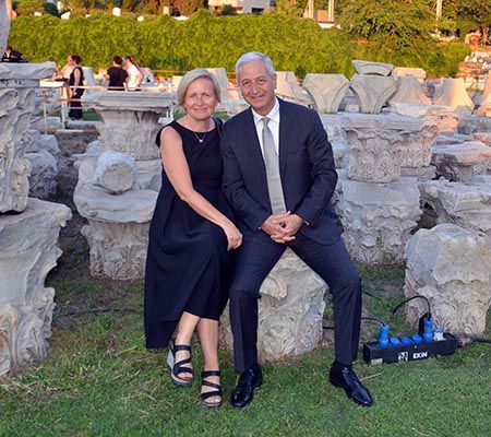 Doğu’Dan Batı’Ya Sevgi Yolu