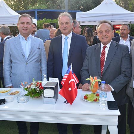 Abd’Nin Bağımsızlık Günü Resepsiyon İle Kutlandı