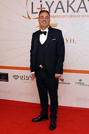 Liyakat 15 Yaşında