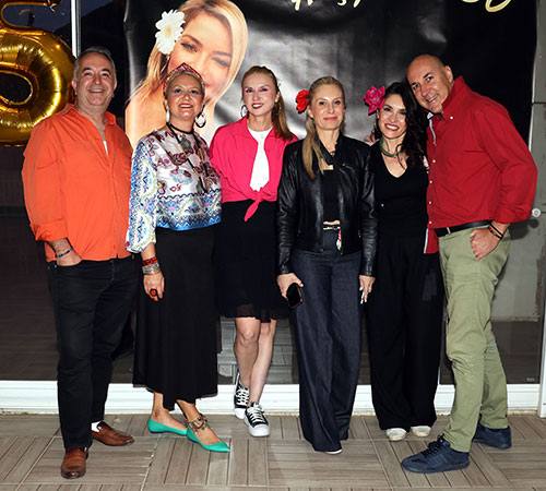 9X8’Lik Seviyorsan Çingene Ol Gel