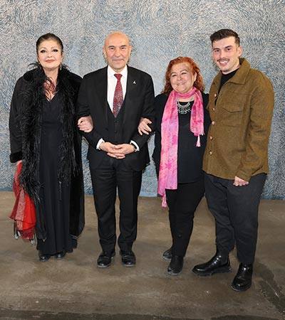 İzmir Akdeniz Bienali Açıldı