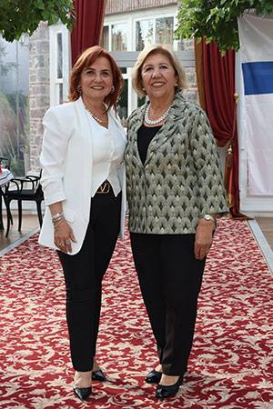 Büyükelçiye Görkemli Resepsiyon