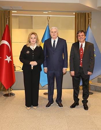 Feyzi Kaya İsveç Fahri Konsolosu Oldu
