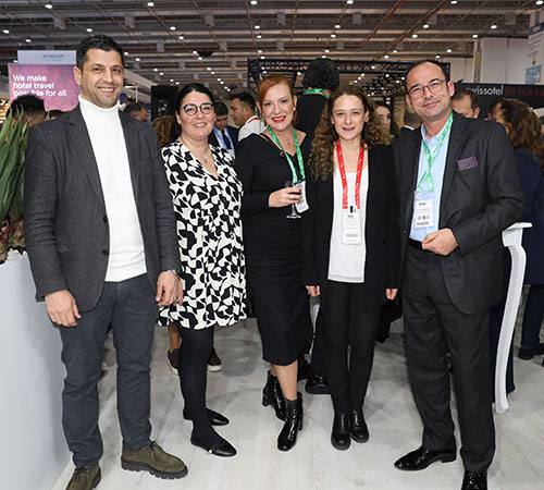 İzmir Palas'Dan Fuara Özel Kokteyl