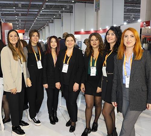 İzmir Palas Turizmcileri Buluşturdu