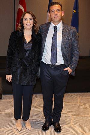 İzmir'De Fransa Bernard Arkas'A Emanet