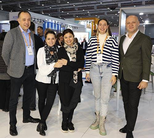 İzmir Palas Turizmcileri Buluşturdu