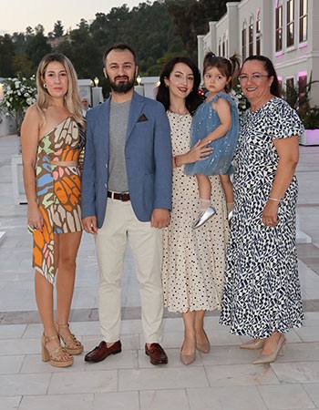 Özlem İle Birkan Yaşamlarını Birleştirdi