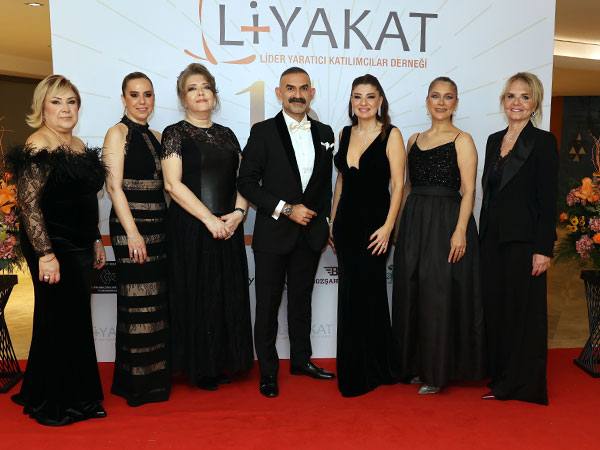 Liyakat 15 Yaşında