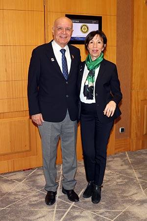 Urla Rotary Büyüyor