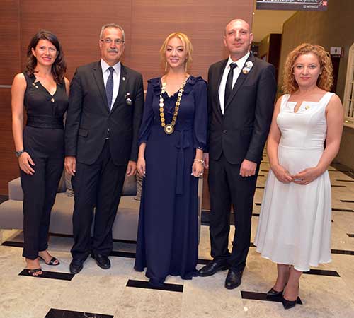 Desteğe Plaketli Teşekkür