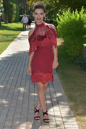 Cansu, İstanbul'A Gelin Oldu