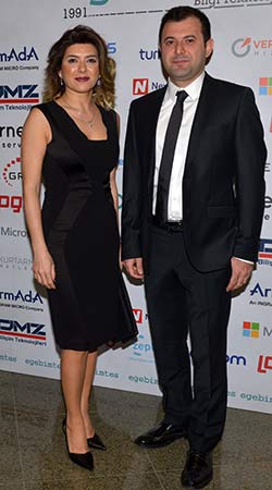 25’Nci Yıla Görkemli Kutlama