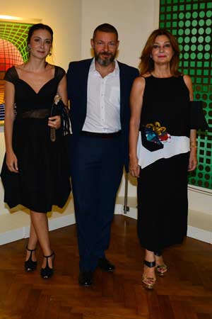 Bir Yıl Sonra Tekrar Kutlama