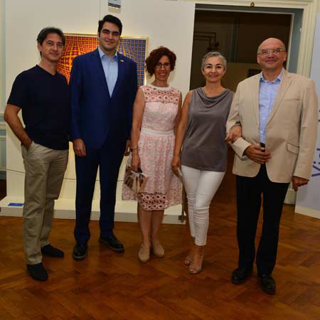 Bir Yıl Sonra Tekrar Kutlama