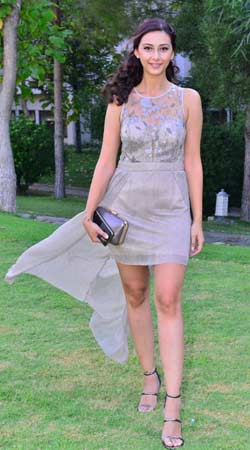 Engin İle Elif Evlendi