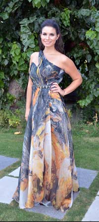 Ünlü Oyuncu İzmir'De Evlendi