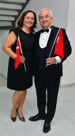 Yeni Binada Çifte Kutlama