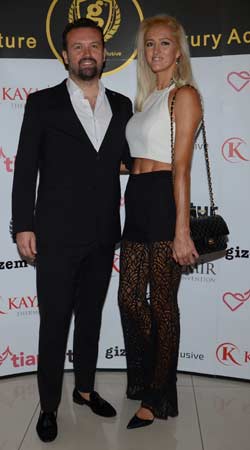 Ebru Gündeş Büyüledi