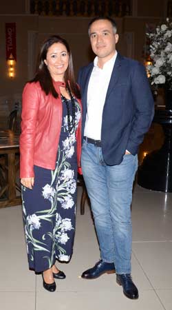 Ebru Gündeş Büyüledi