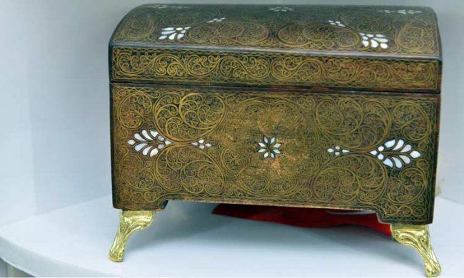 Sedefe Hayat Veriyor