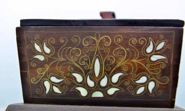 Sedefe Hayat Veriyor