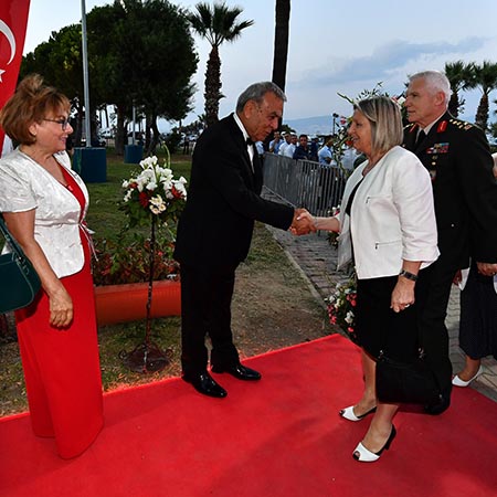 9 Eylül Resepsiyonu Demokrasi Meydanı’Nda