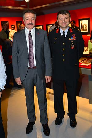 “Büyük Dahi / Gazi Mustafa Kemal” Folkart Gallery’De