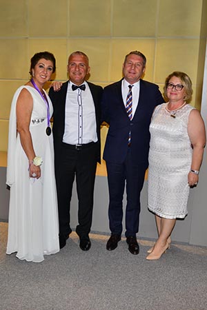 Lionsun Yeni Bebeği: İzmir Efes Lions Kulubü