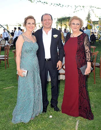 Simge İle Özgür Mutluluğa Yelken Açtı