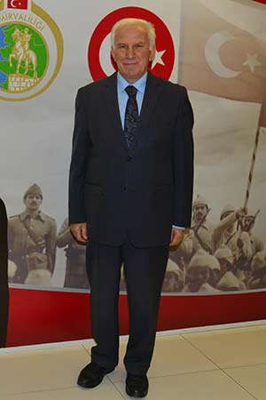 Vali’Den Cumhuriyet Resepsiyonu