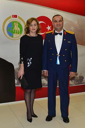 Vali’Den Cumhuriyet Resepsiyonu