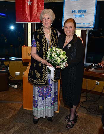 Dünya Başkanına Özel Ağırlama