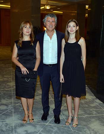 Bizimizmir Magazin’E Şef Damat