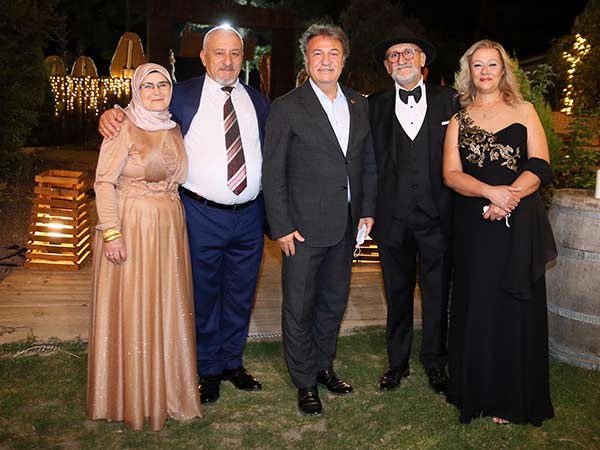 Bizimizmir'E Sanayici Damat