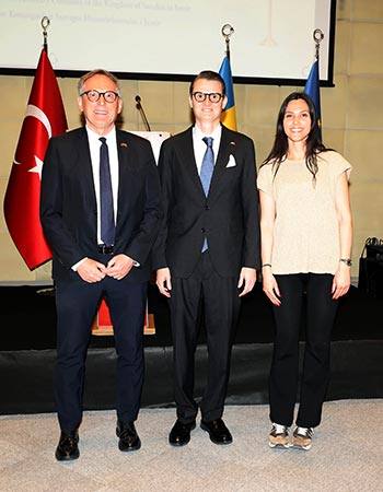 Feyzi Kaya İsveç Fahri Konsolosu Oldu