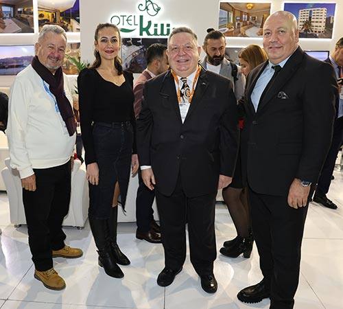 İzmir Palas Turizmcileri Buluşturdu