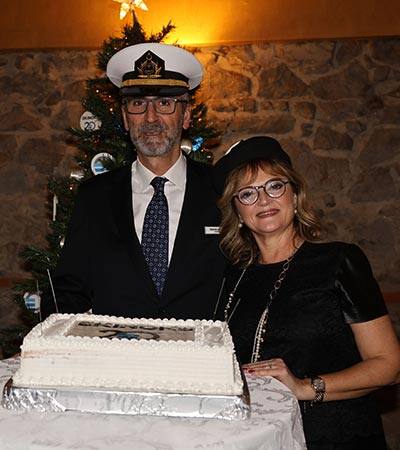 20 Yıllık Başarıya Asansör’De Kutlama