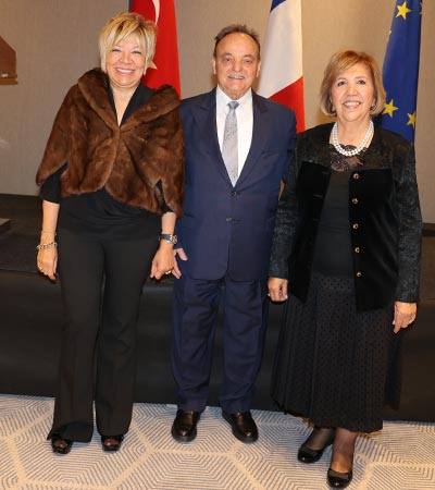 İzmir'De Fransa Bernard Arkas'A Emanet