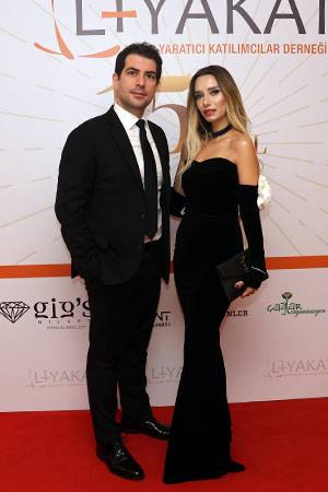 Liyakat 15 Yaşında