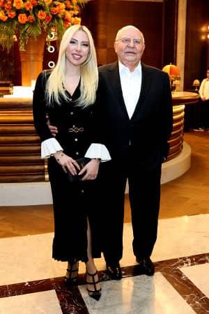 Monreve Brasserie Sizleri Bekliyor